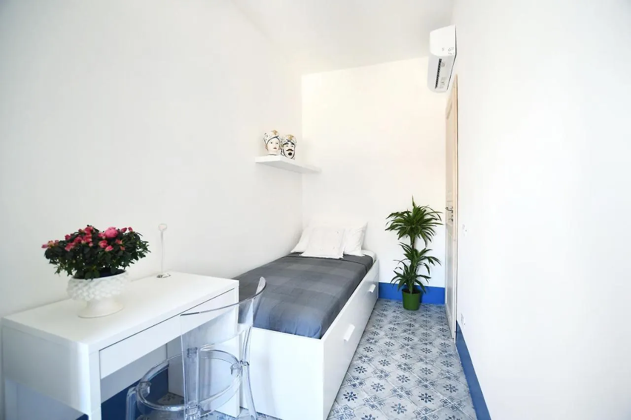Iflat Dimora Del Cassaro Alla Marina Apartment Palermo Italy